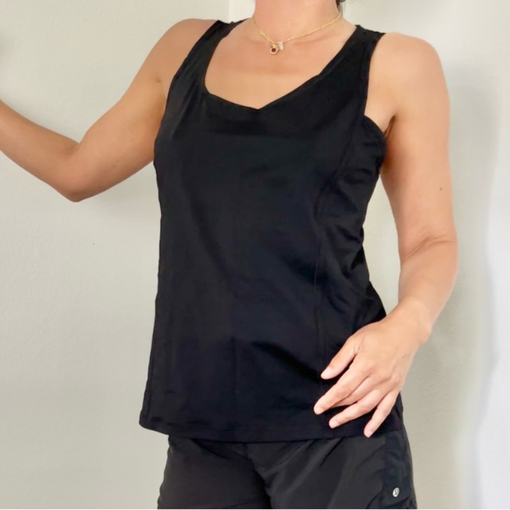 Lululemon - Picture 4 of 6
